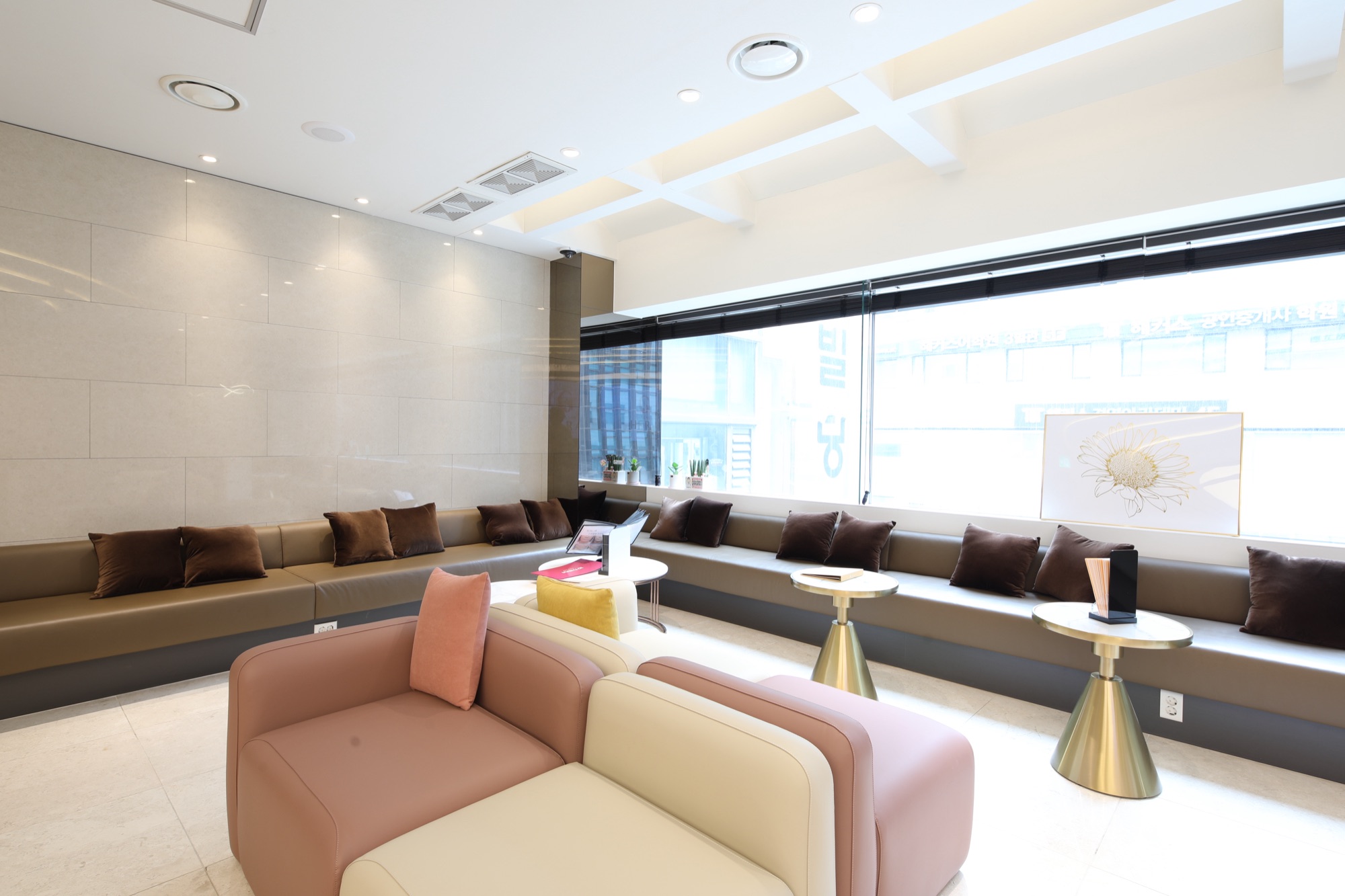 HERA Clinic interior in Gangnam, Seoul